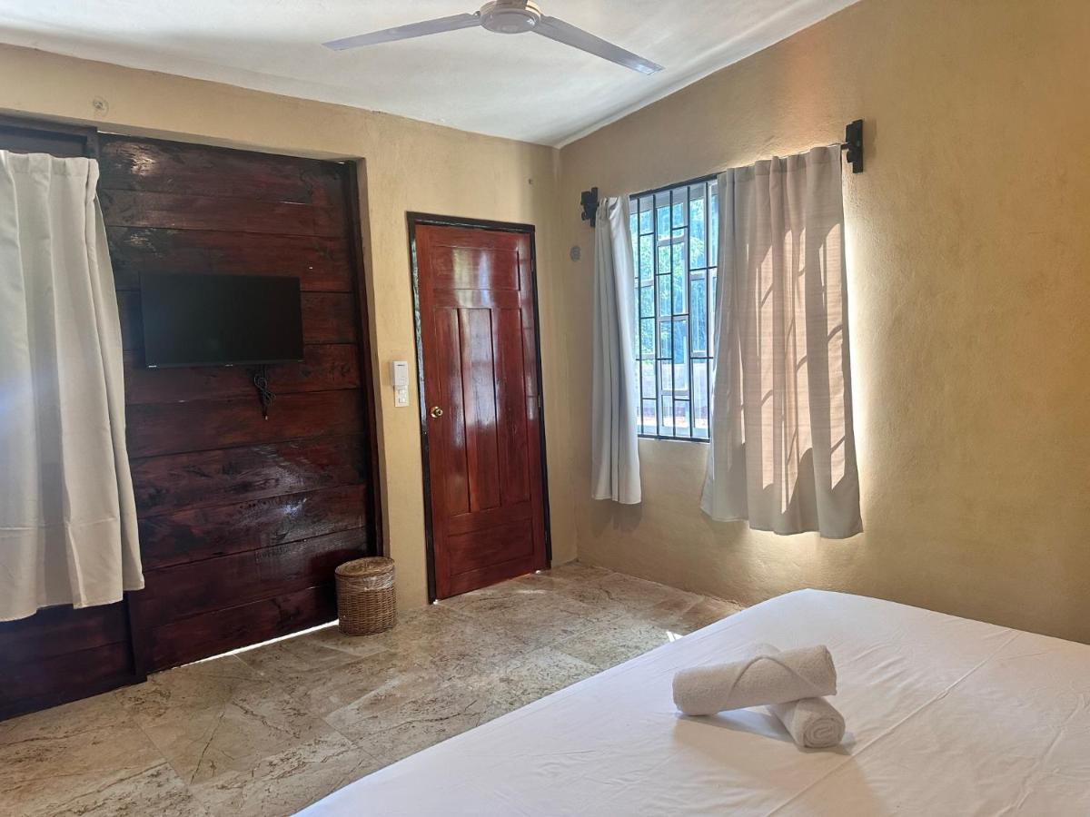 Bacalar Sunshine Hotel Buitenkant foto