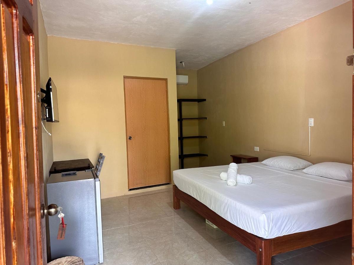 Bacalar Sunshine Hotel Buitenkant foto