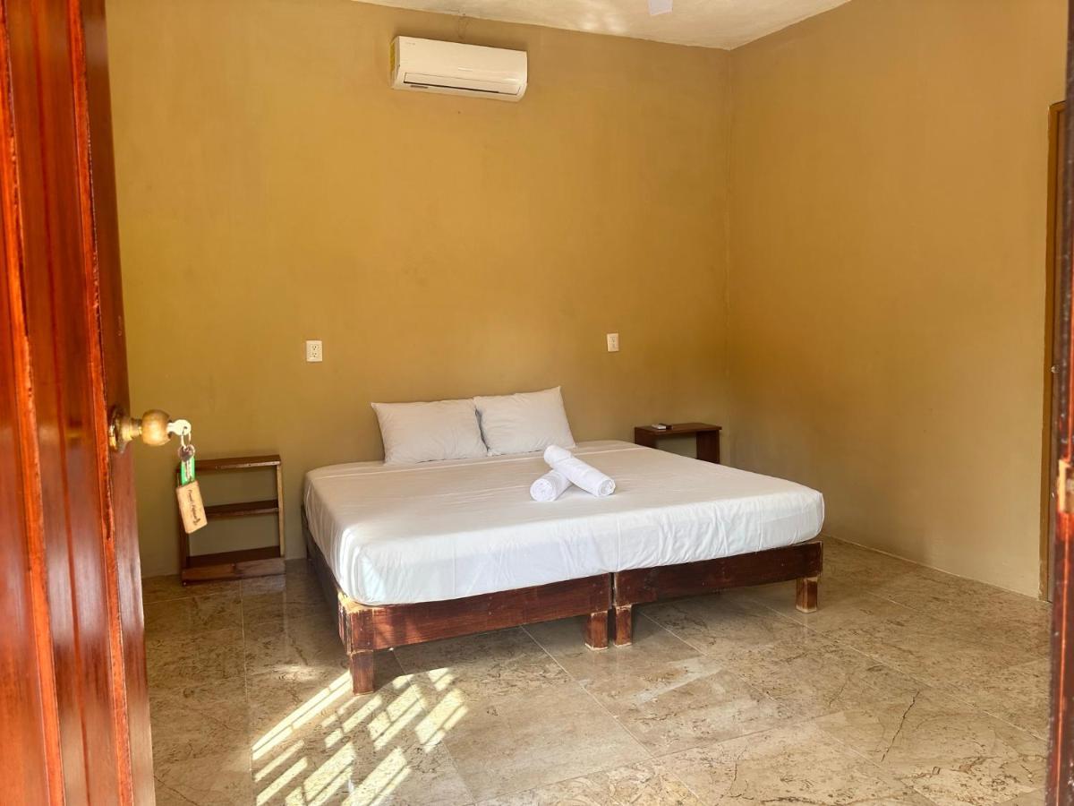 Bacalar Sunshine Hotel Buitenkant foto