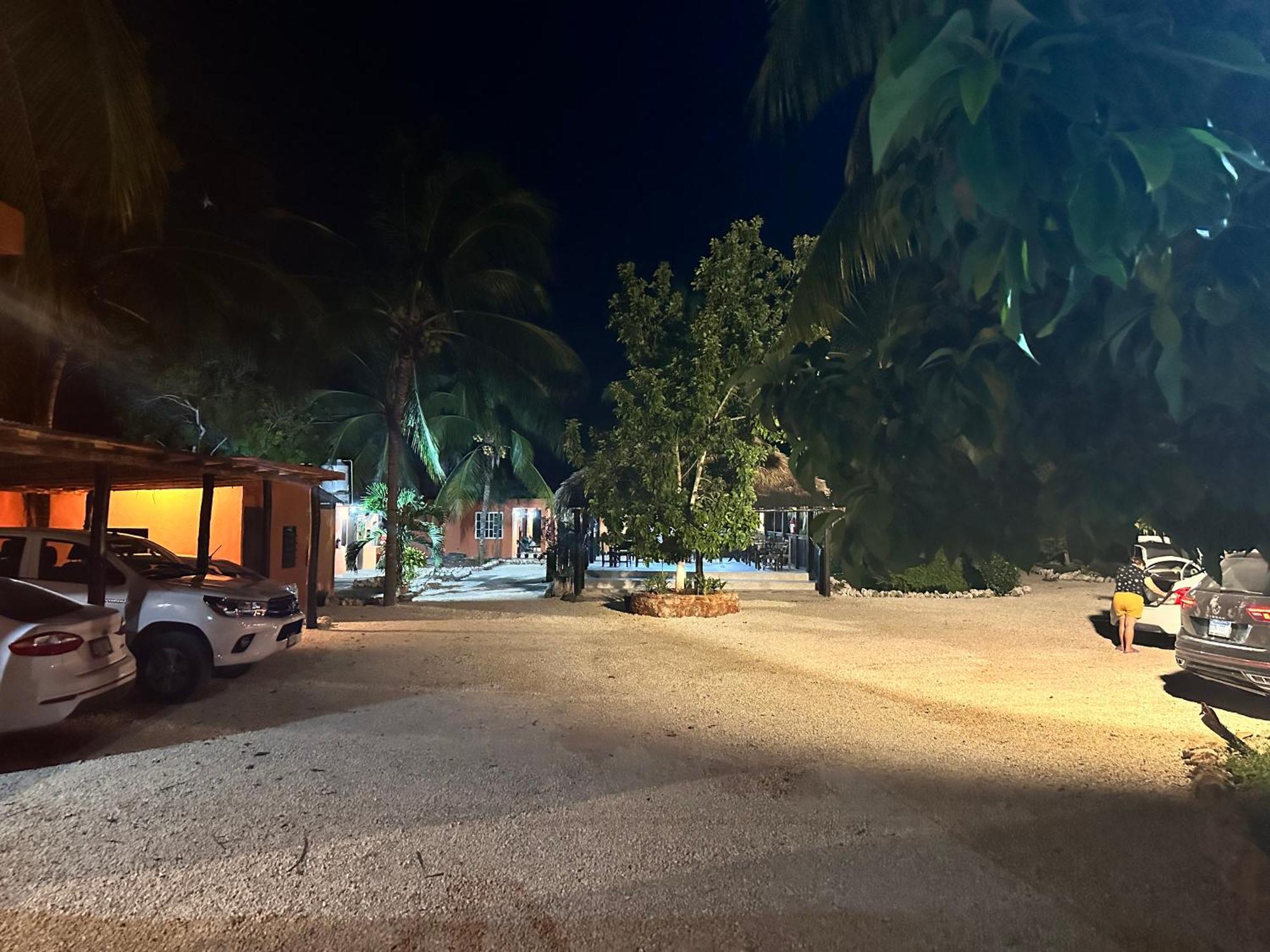 Bacalar Sunshine Hotel Buitenkant foto