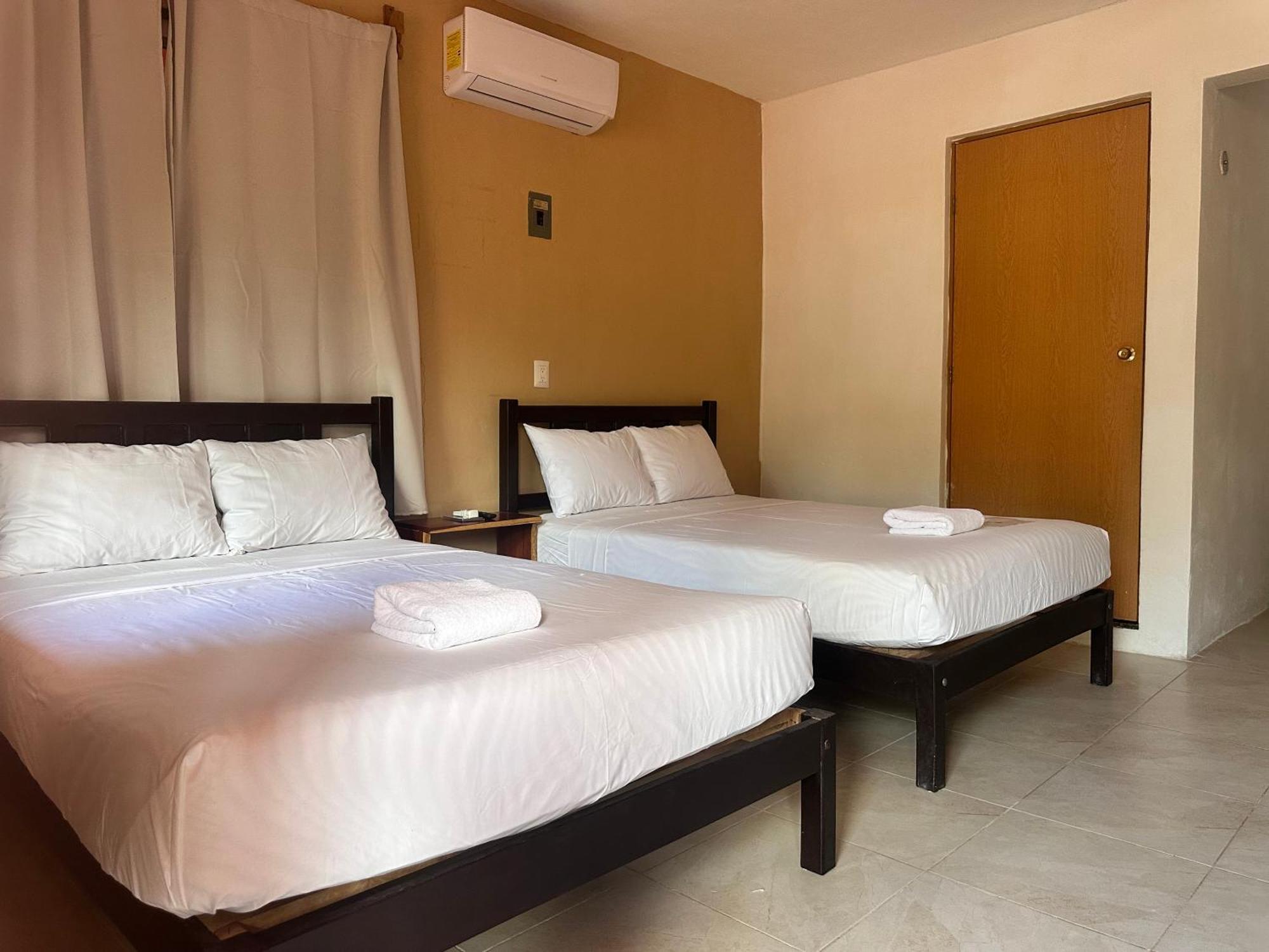 Bacalar Sunshine Hotel Buitenkant foto