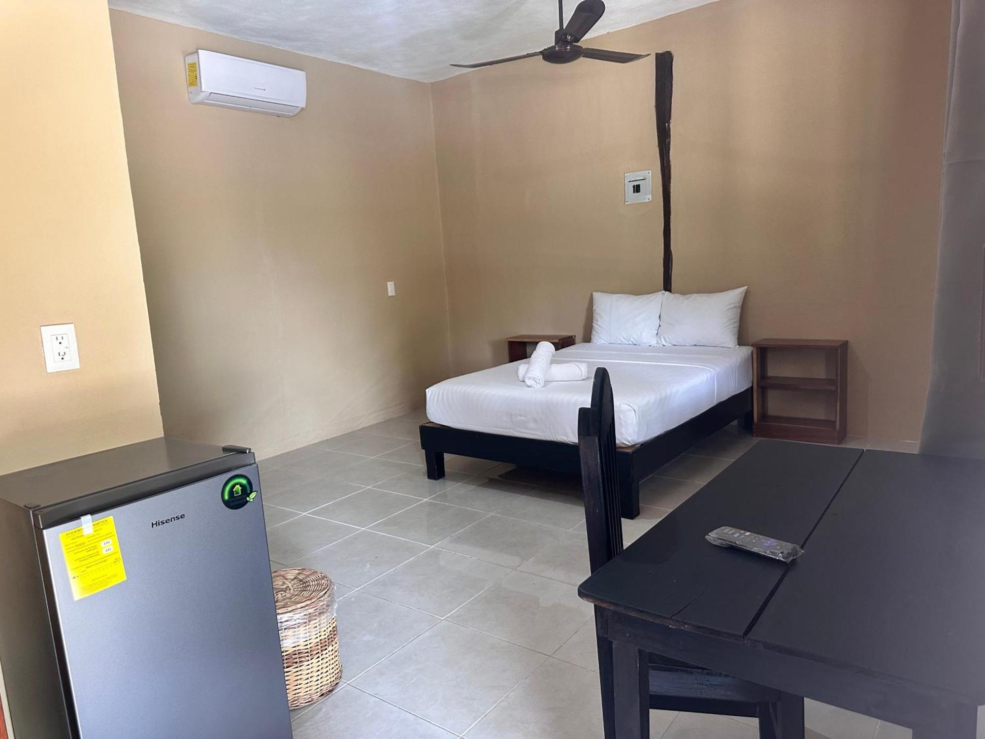 Bacalar Sunshine Hotel Buitenkant foto